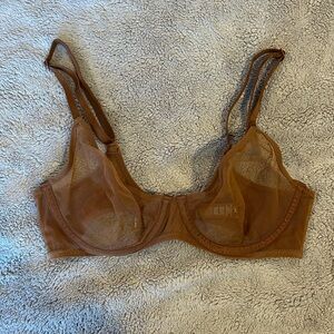 Skims mesh bra